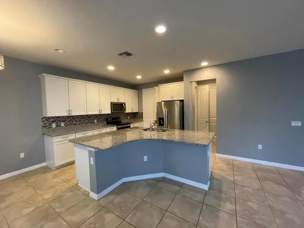 4516 San Fratello Circle Lake Worth FL 33467