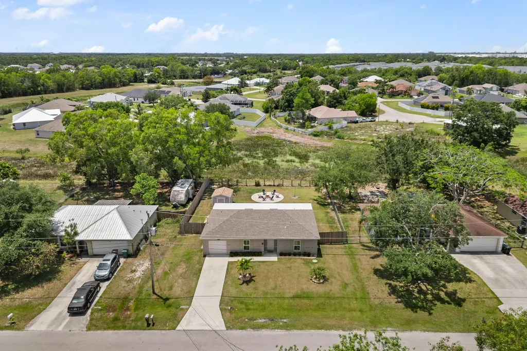 5248 NW Gamma Street Port St Lucie FL 34986