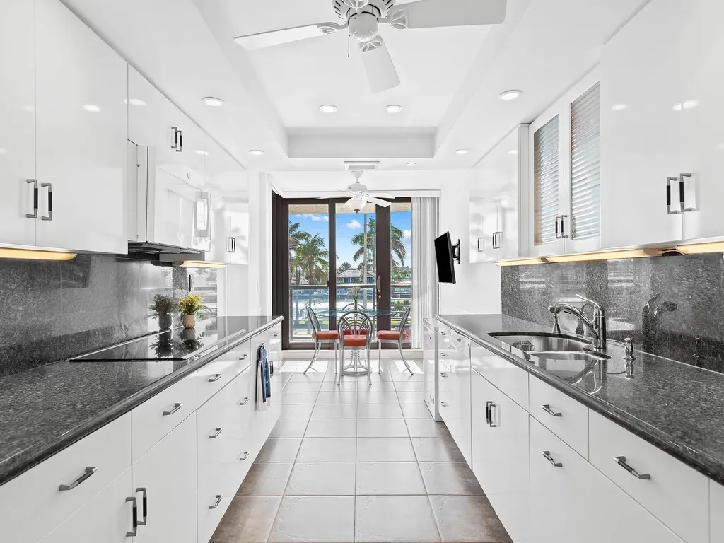 2727 S Ocean Boulevard Highland Beach FL 33487