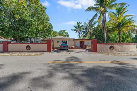 1200 NE 128th Street North Miami FL 33161