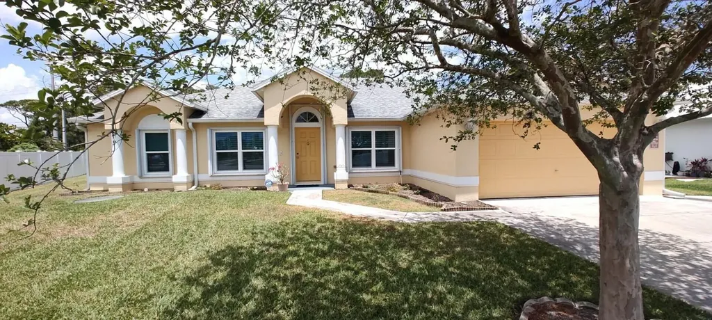 5226 NW North Piper Circle Port St Lucie FL 34986