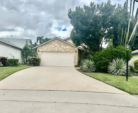19913 Villa Medici Place Boca Raton FL 33434