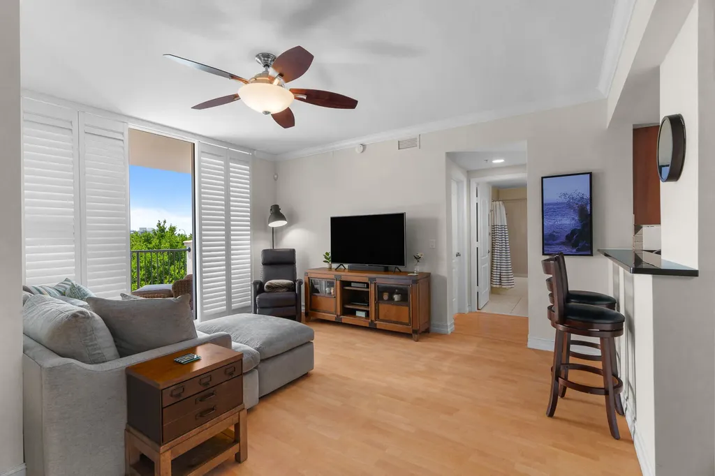 101 SE 20th Avenue Deerfield Beach FL 33441