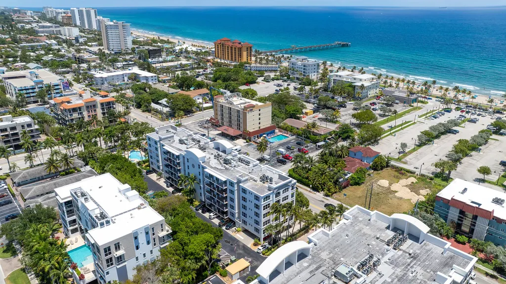 101 SE 20th Avenue Deerfield Beach FL 33441