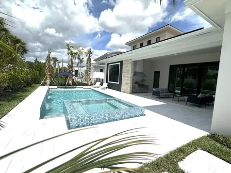 9120 Coral Isle Circle Palm Beach Gardens FL 33412