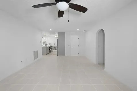 397 NE Gulfstream Avenue Port St Lucie FL 34983