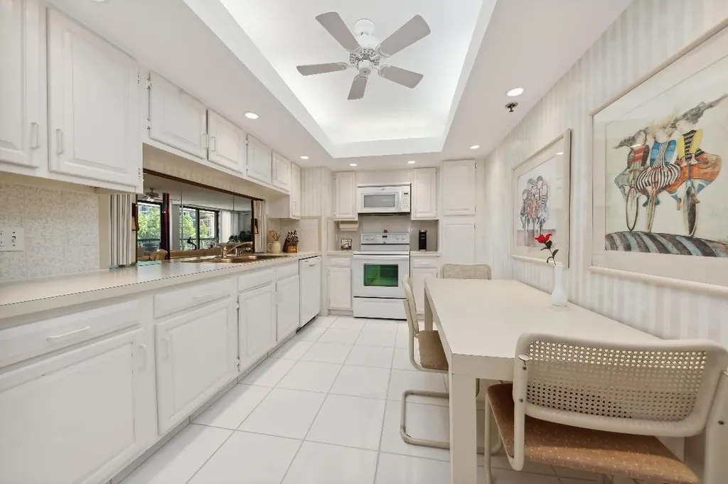 4748 S Ocean Boulevard Highland Beach FL 33487