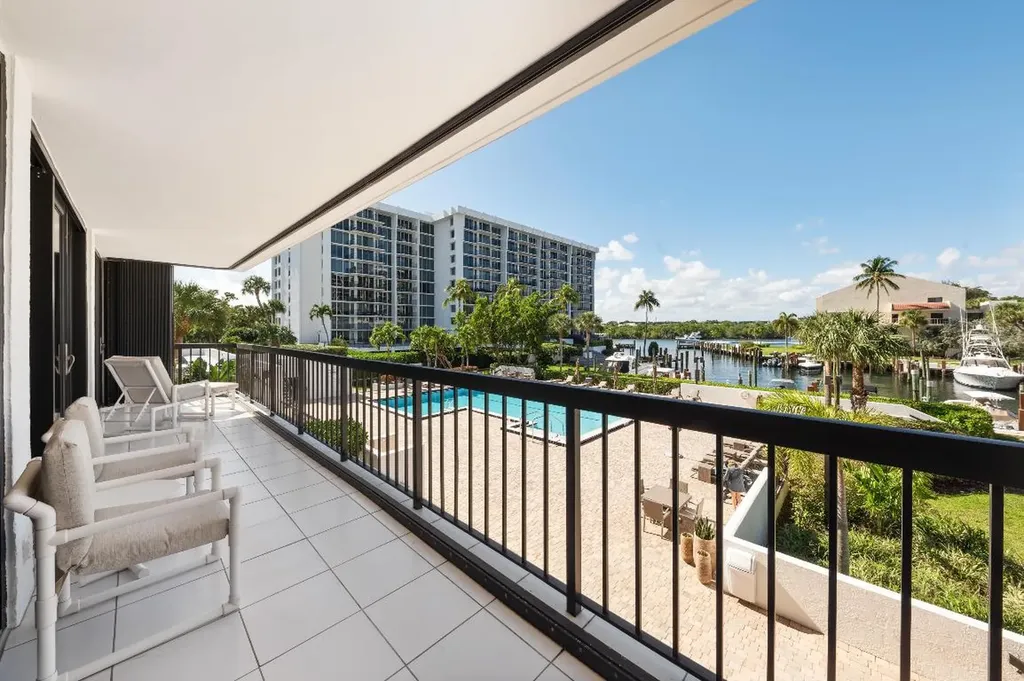4748 S Ocean Boulevard Highland Beach FL 33487