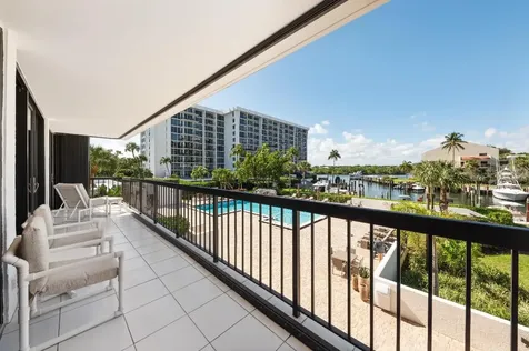 4748 S Ocean Boulevard Highland Beach FL 33487