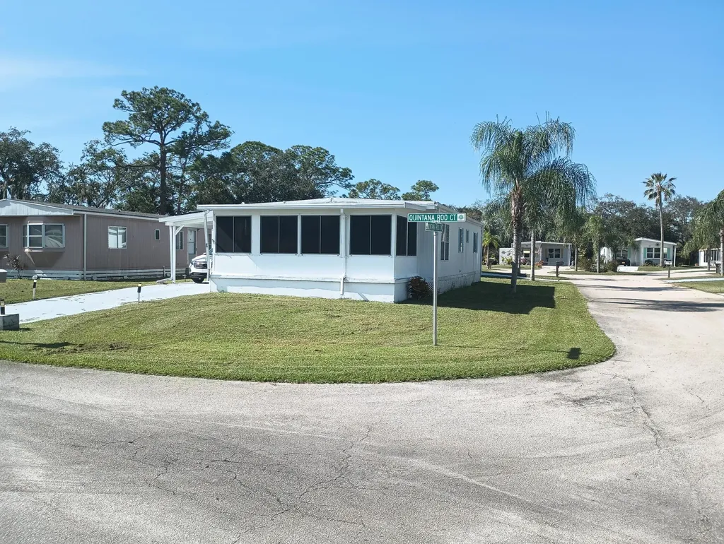 1 Quintana Roo Court Port St Lucie FL 34952