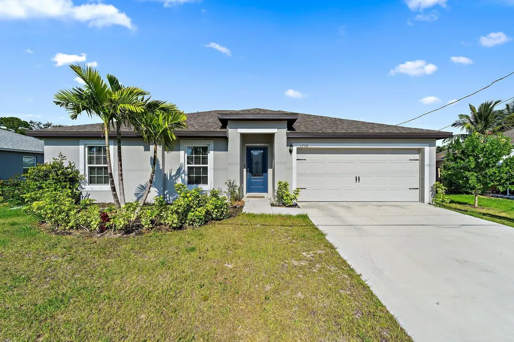 1758 SW Success Street Port St Lucie FL 34953