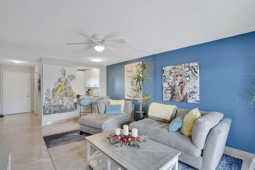 2724 N Garden Drive Lake Worth FL 33461
