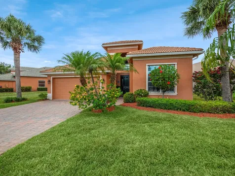 312 NW Somerset Circle Port St Lucie FL 34983