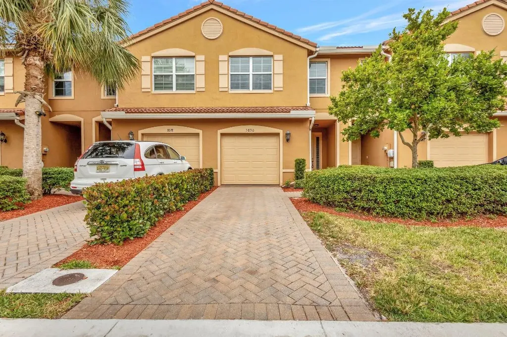5830 Monterra Club Drive Lake Worth FL 33463