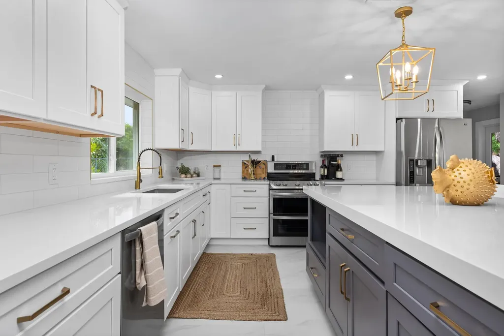 2500 NE 23rd Street Pompano Beach FL 33062