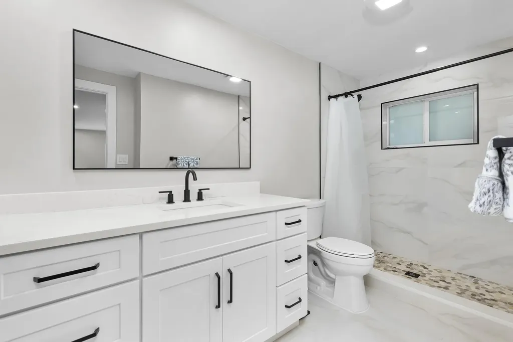 2500 NE 23rd Street Pompano Beach FL 33062