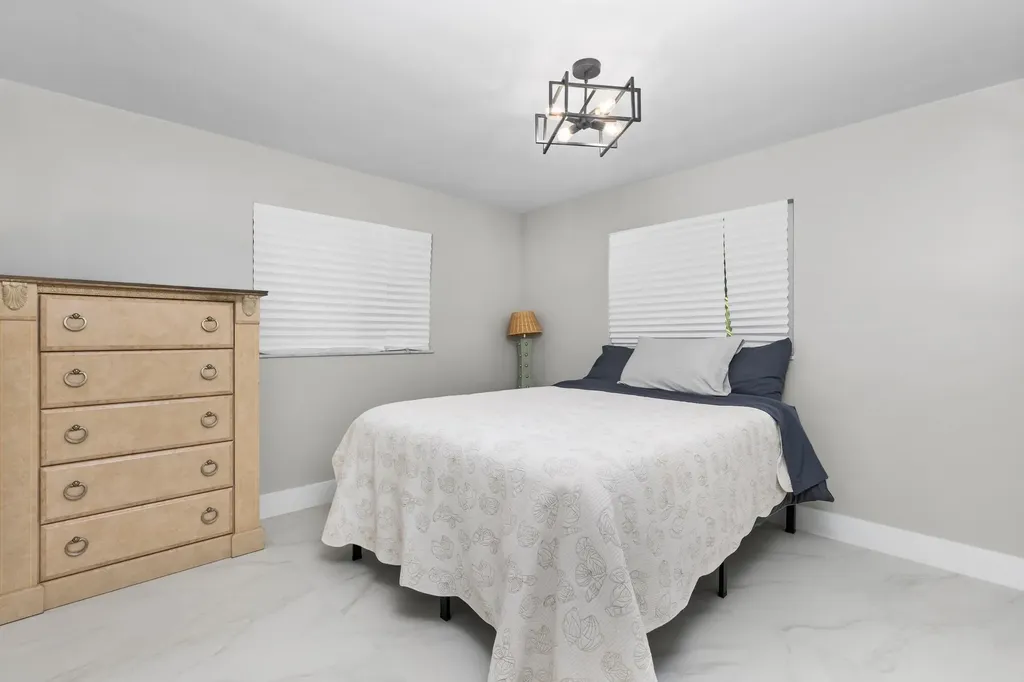 2500 NE 23rd Street Pompano Beach FL 33062
