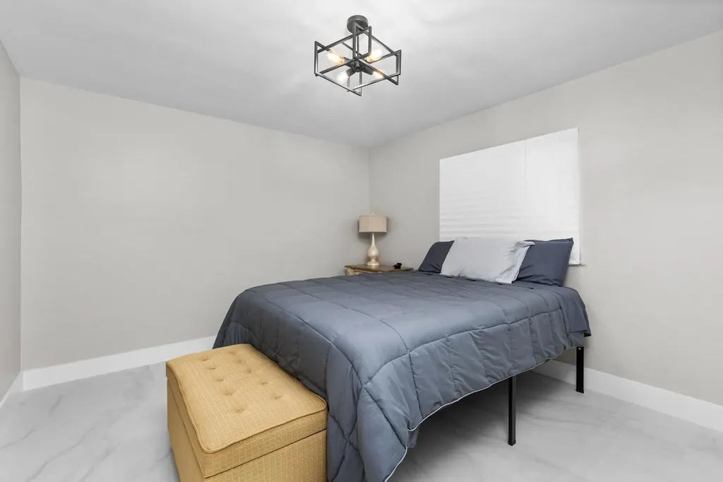 2500 NE 23rd Street Pompano Beach FL 33062
