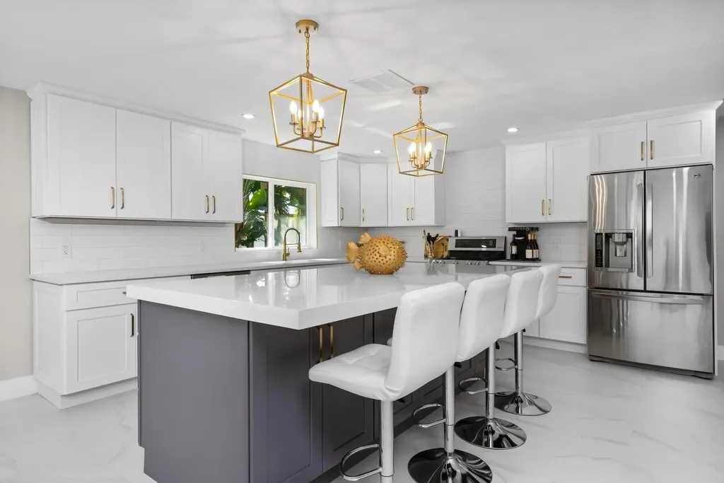 2500 NE 23rd Street Pompano Beach FL 33062
