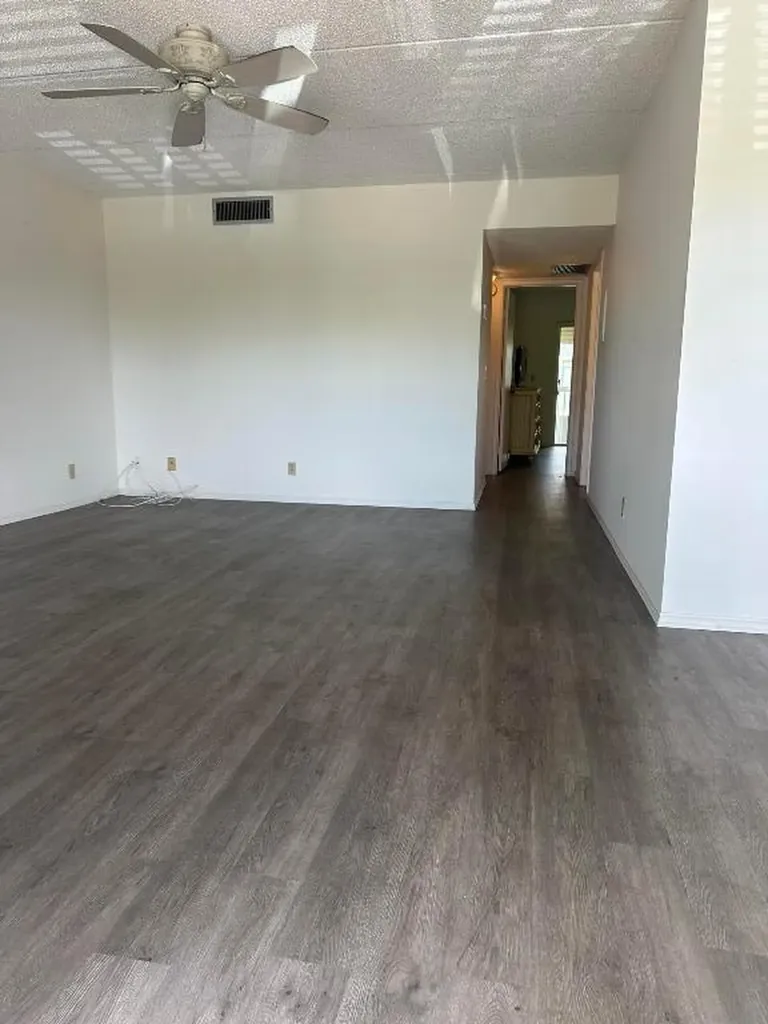 300 Village Green Circle S Palm Springs FL 33461