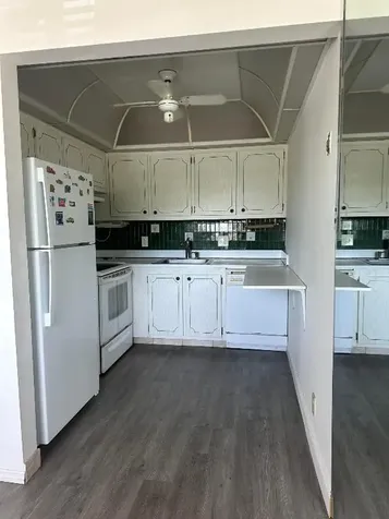 300 Village Green Circle S Palm Springs FL 33461