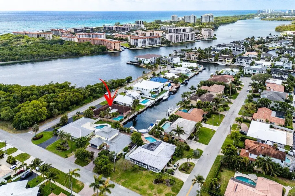 3163 NE 8th Avenue Boca Raton FL 33431