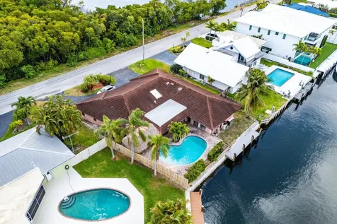 3163 NE 8th Avenue Boca Raton FL 33431