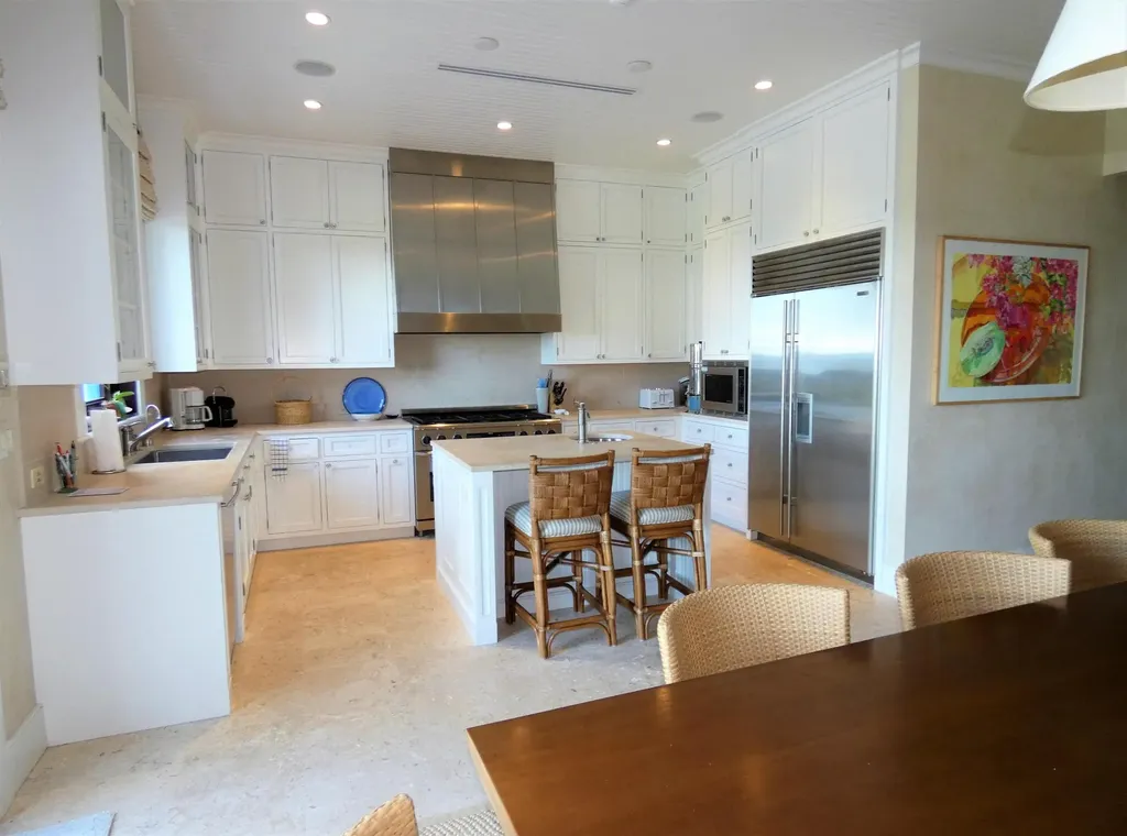 521 S Beach Road Jupiter Island FL 33455