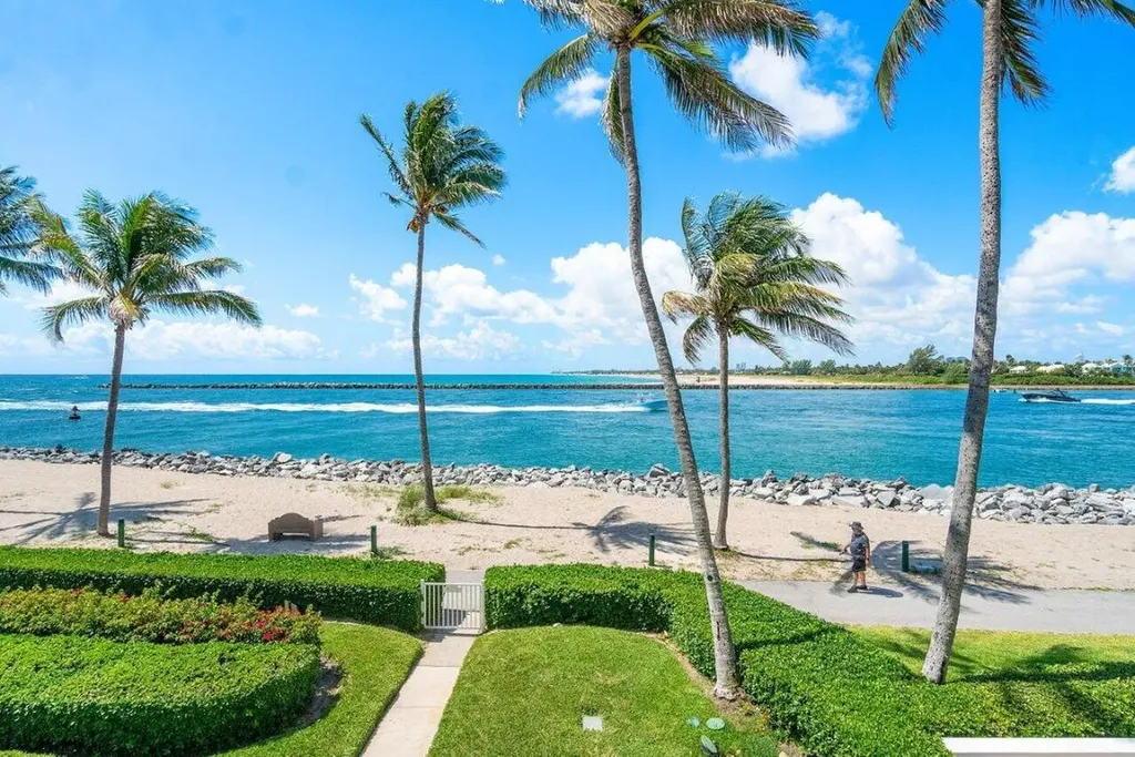 120 Inlet Way Palm Beach Shores FL 33404