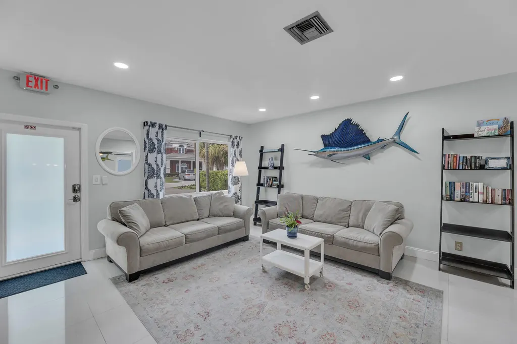348 SE 18th Avenue Deerfield Beach FL 33441