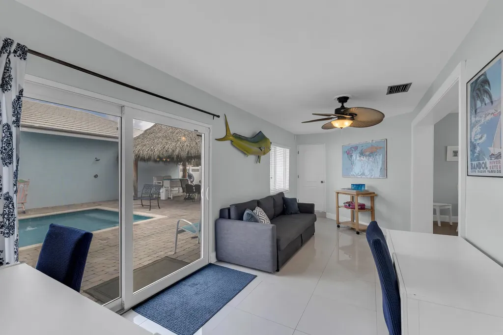 348 SE 18th Avenue Deerfield Beach FL 33441