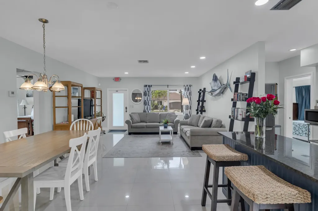 348 SE 18th Avenue Deerfield Beach FL 33441