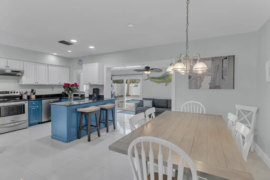 348 SE 18th Avenue Deerfield Beach FL 33441