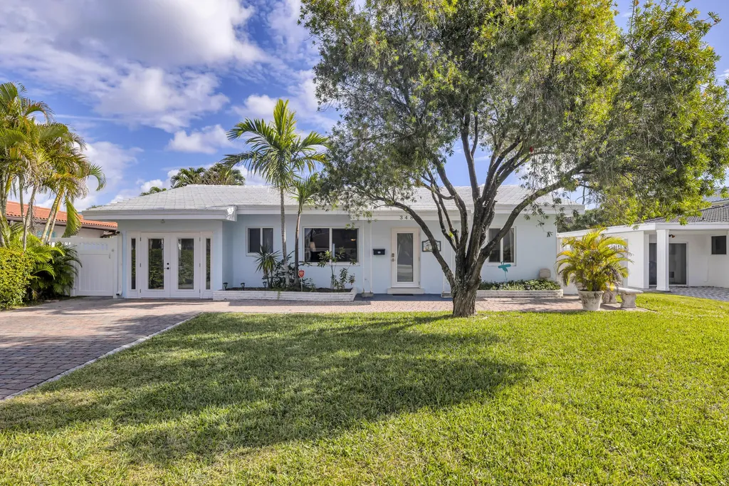 348 SE 18th Avenue Deerfield Beach FL 33441