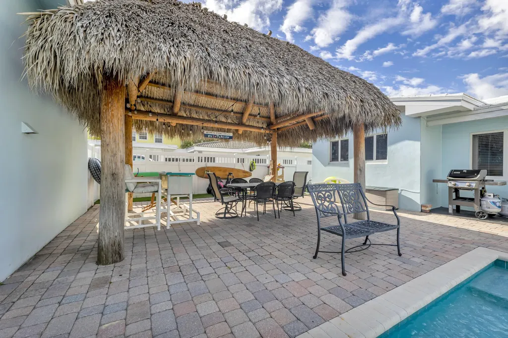 348 SE 18th Avenue Deerfield Beach FL 33441