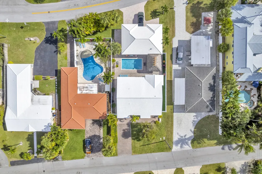 348 SE 18th Avenue Deerfield Beach FL 33441
