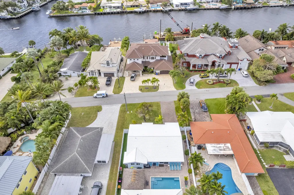 348 SE 18th Avenue Deerfield Beach FL 33441