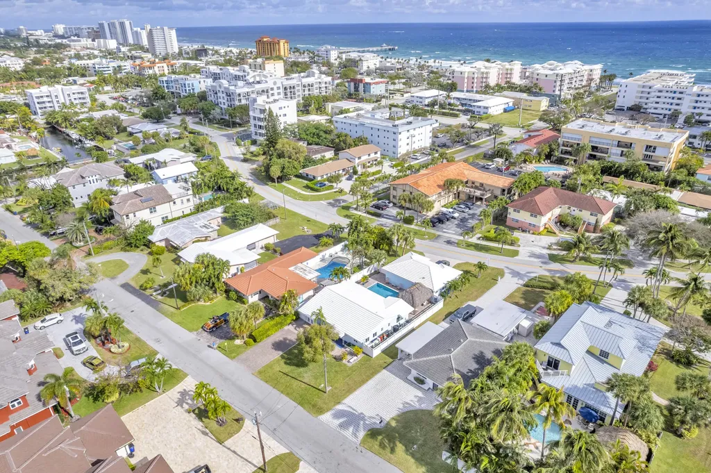 348 SE 18th Avenue Deerfield Beach FL 33441
