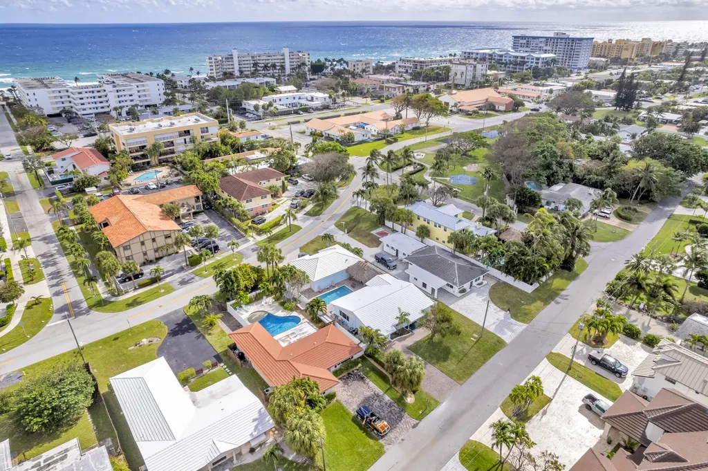 348 SE 18th Avenue Deerfield Beach FL 33441