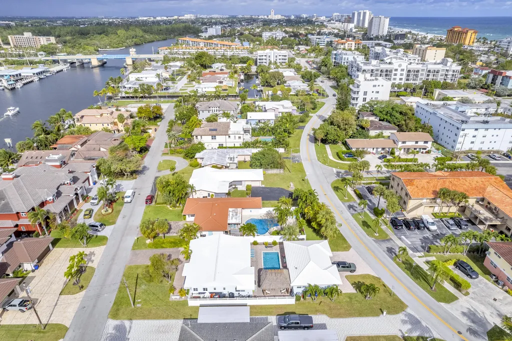 348 SE 18th Avenue Deerfield Beach FL 33441