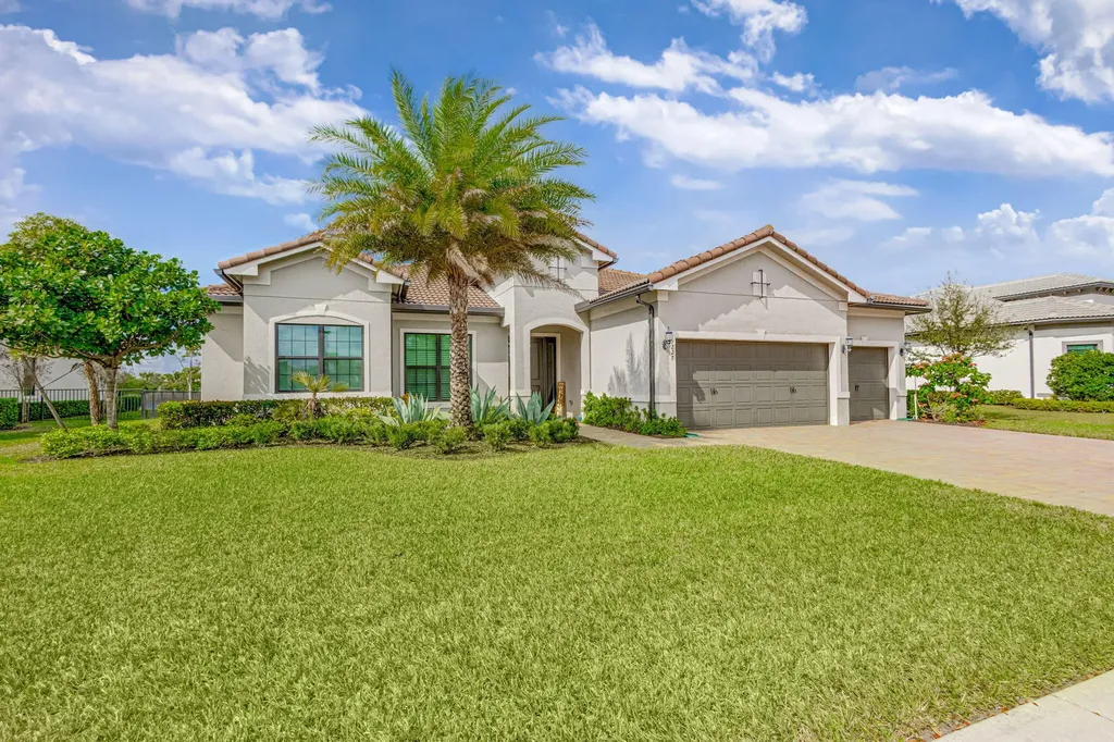 9227 Balsamo Drive Palm Beach Gardens FL 33412