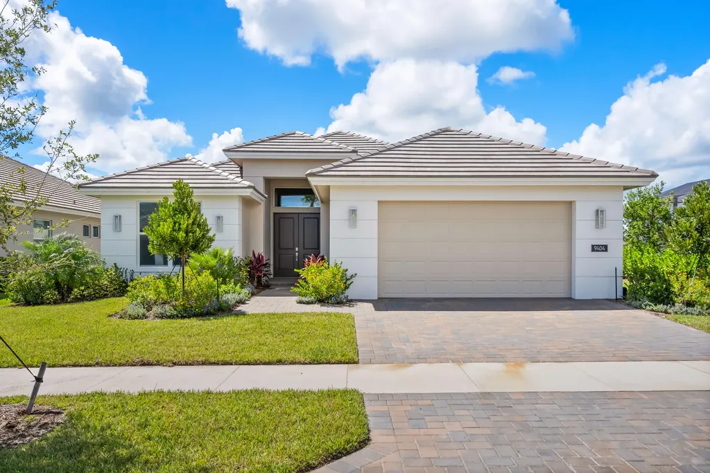9404 SW Pinnacle Place Port St Lucie FL 34987