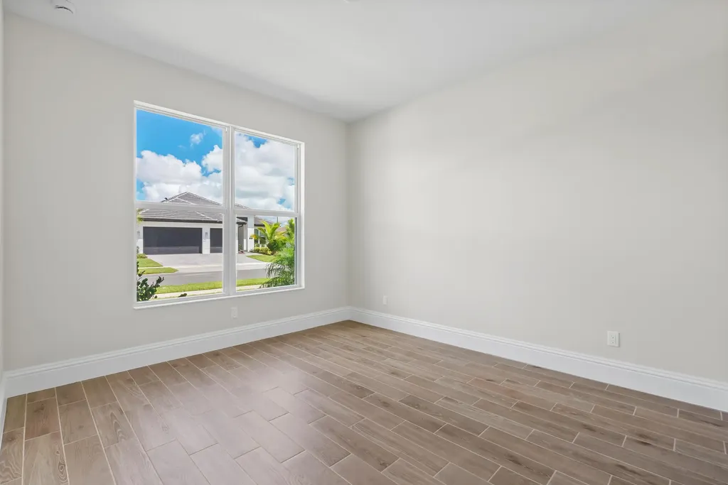 9404 SW Pinnacle Place Port St Lucie FL 34987