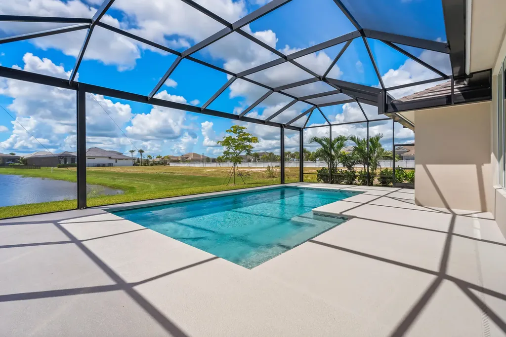 9404 SW Pinnacle Place Port St Lucie FL 34987