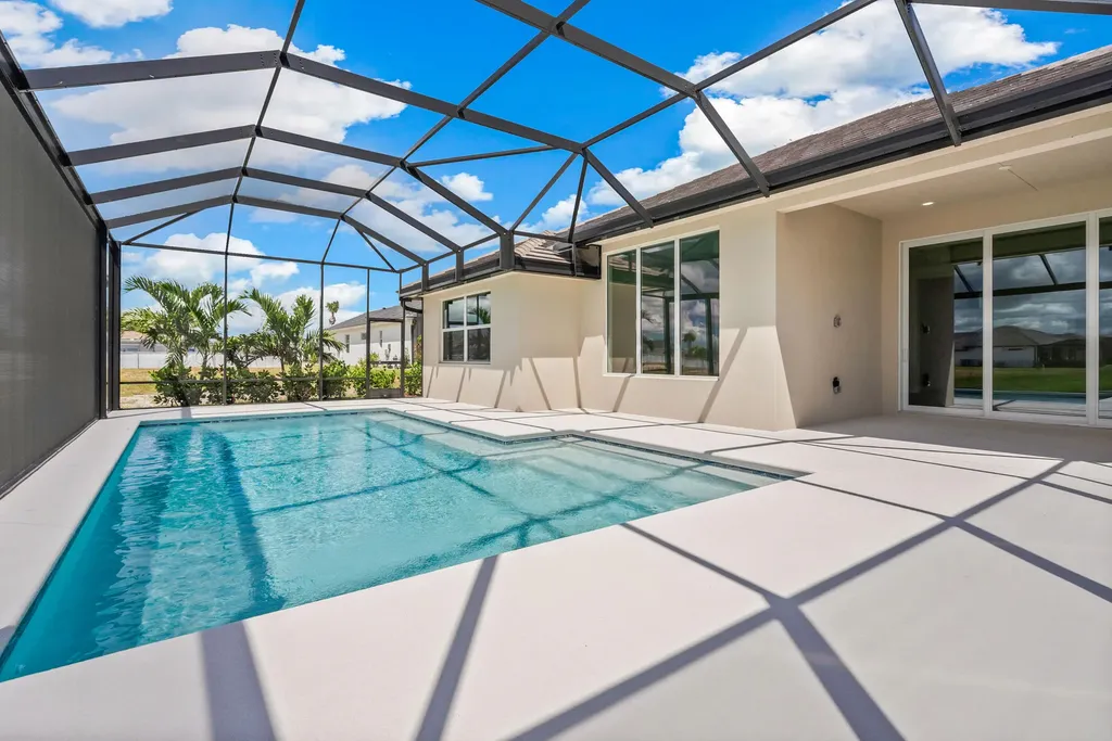 9404 SW Pinnacle Place Port St Lucie FL 34987