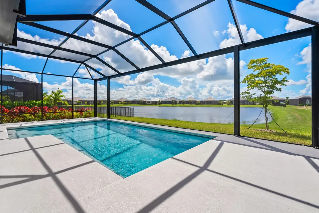 9404 SW Pinnacle Place Port St Lucie FL 34987