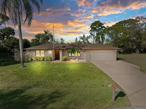 145 SE Fallon Drive Port St Lucie FL 34983