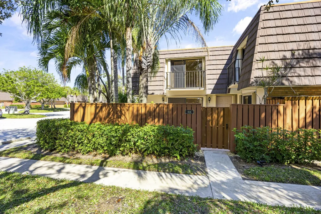 1616 16th Court Jupiter FL 33477