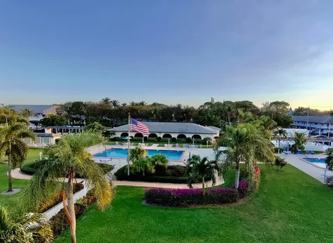 10 Garden Street Tequesta FL 33469