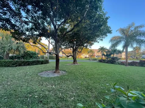 10 Garden Street Tequesta FL 33469